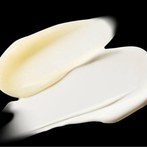 New MAC Snow Peony Hyper Real Kit - Picture 10 of 10